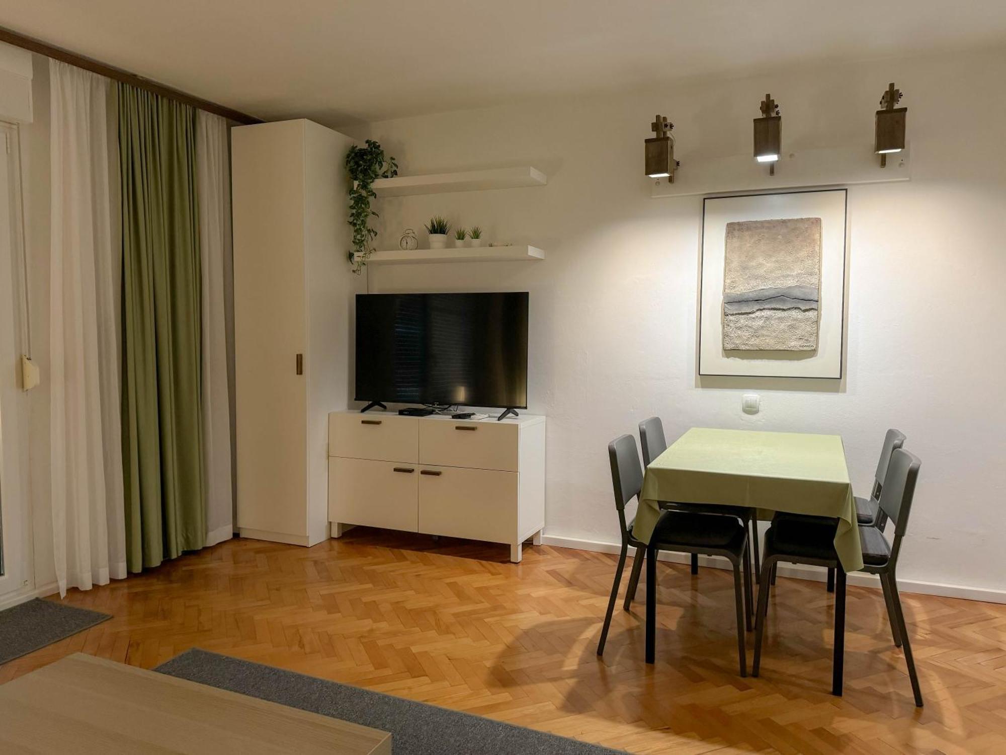 Apartment Romeo Криквеница Екстериор снимка