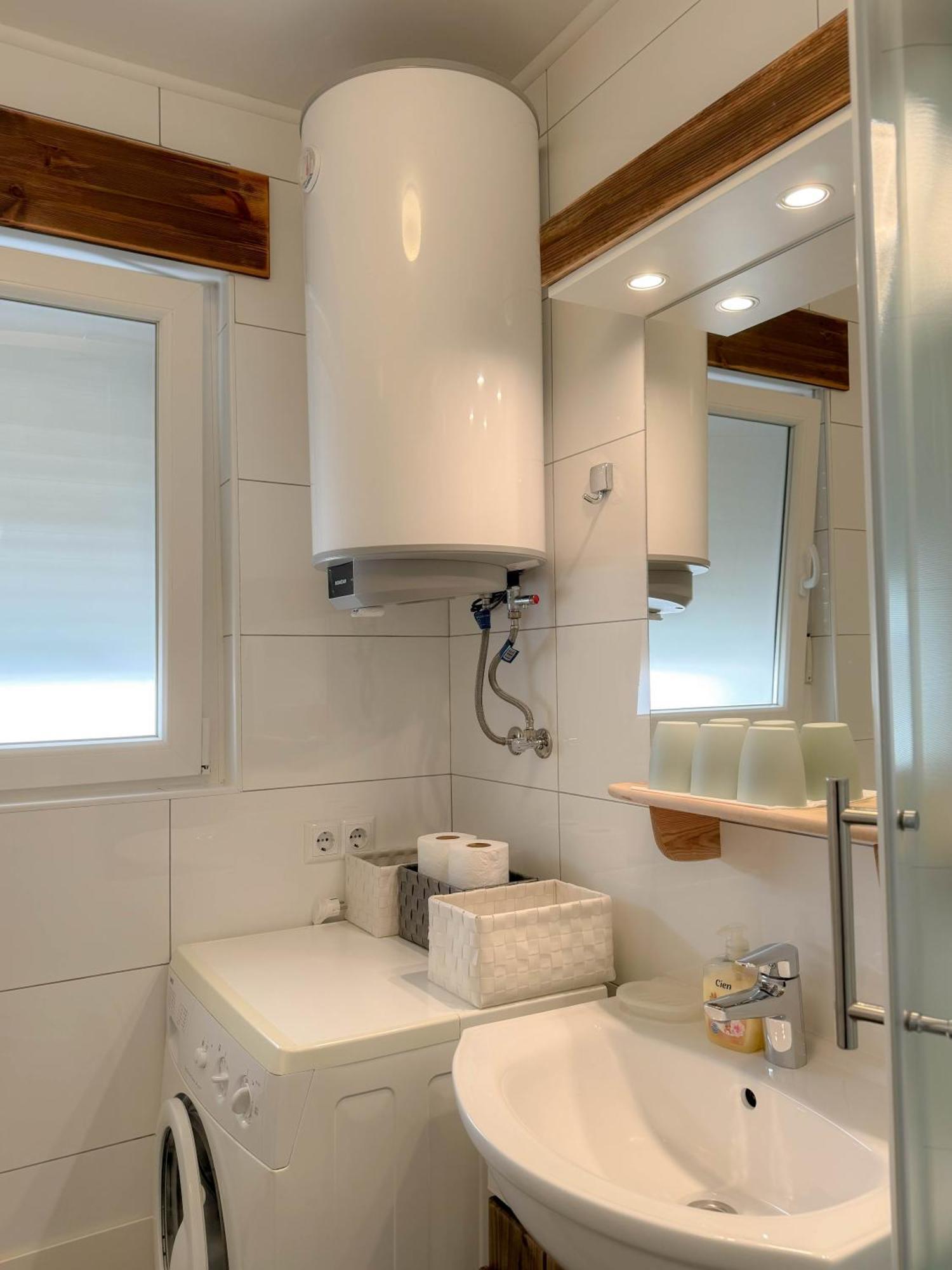 Apartment Romeo Криквеница Екстериор снимка